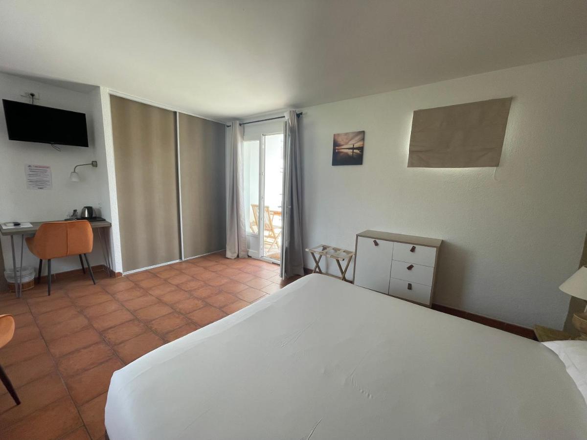 Mas Des Salicornes Otel Saintes-Maries-de-la-Mer Dış mekan fotoğraf
