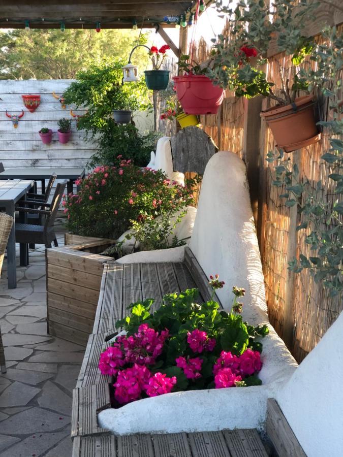 Mas Des Salicornes Otel Saintes-Maries-de-la-Mer Dış mekan fotoğraf
