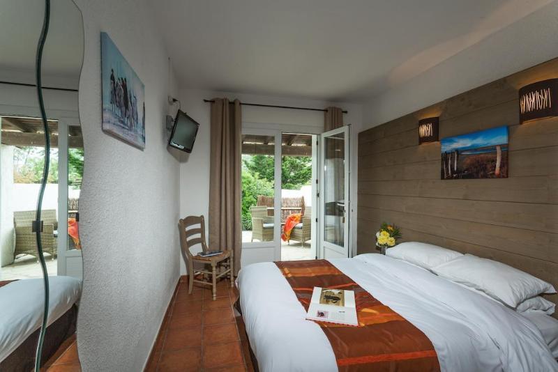 Mas Des Salicornes Otel Saintes-Maries-de-la-Mer Dış mekan fotoğraf