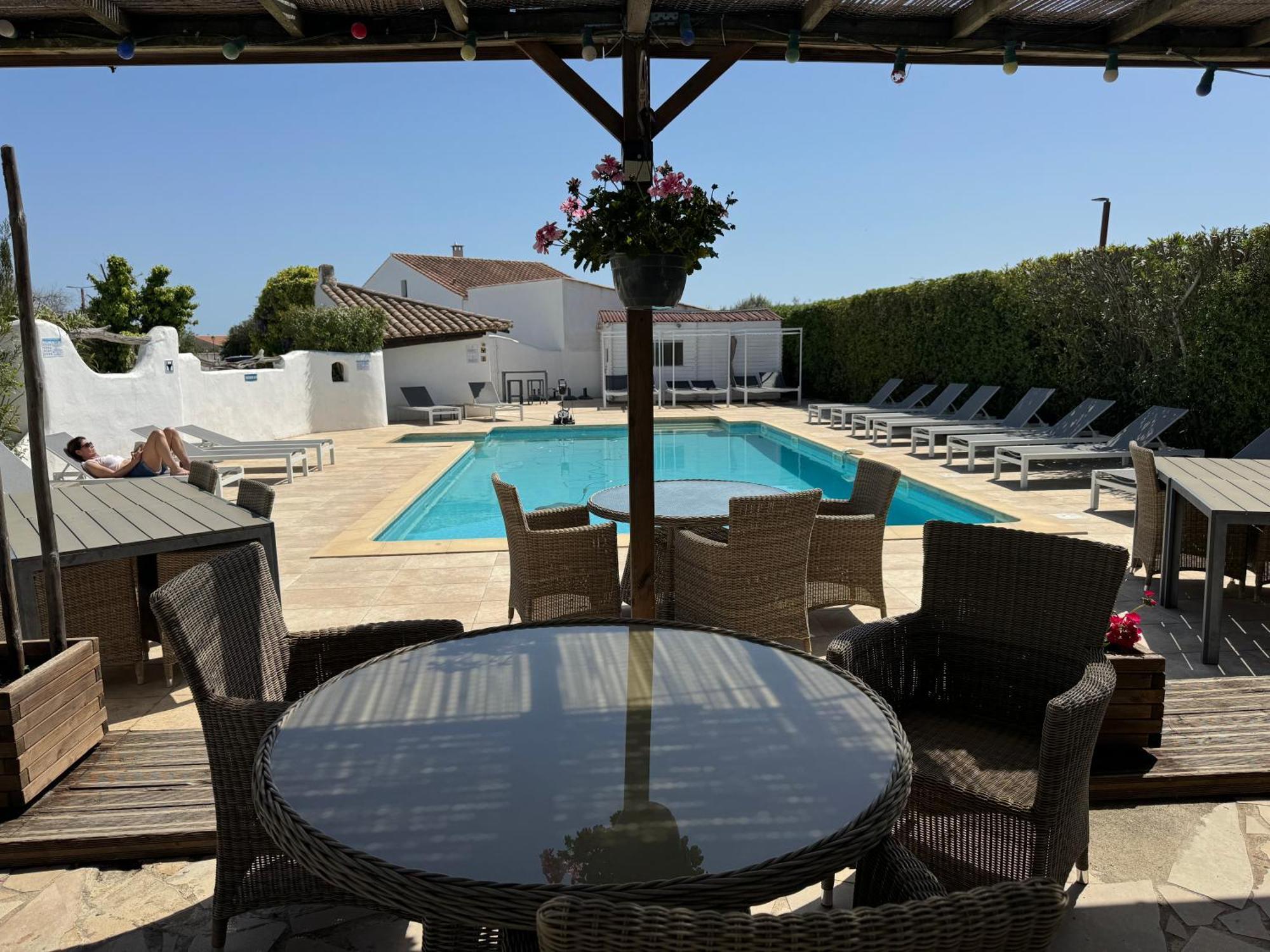 Mas Des Salicornes Otel Saintes-Maries-de-la-Mer Dış mekan fotoğraf